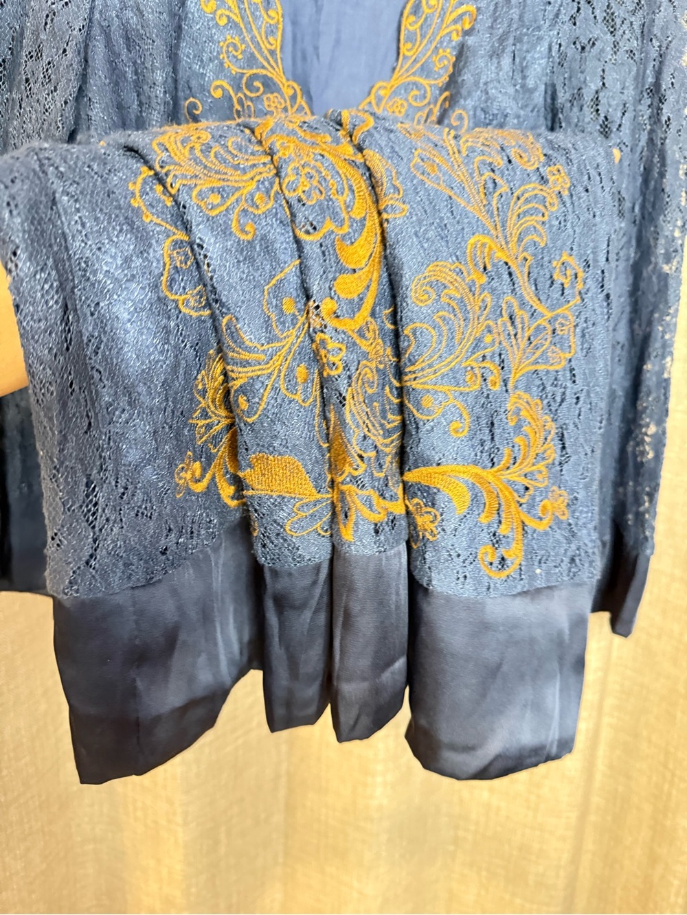 Flying Tomato Blue Lace Embroidered Boho V-Neck Shift Dress Size Medium - Picture 7 of 11